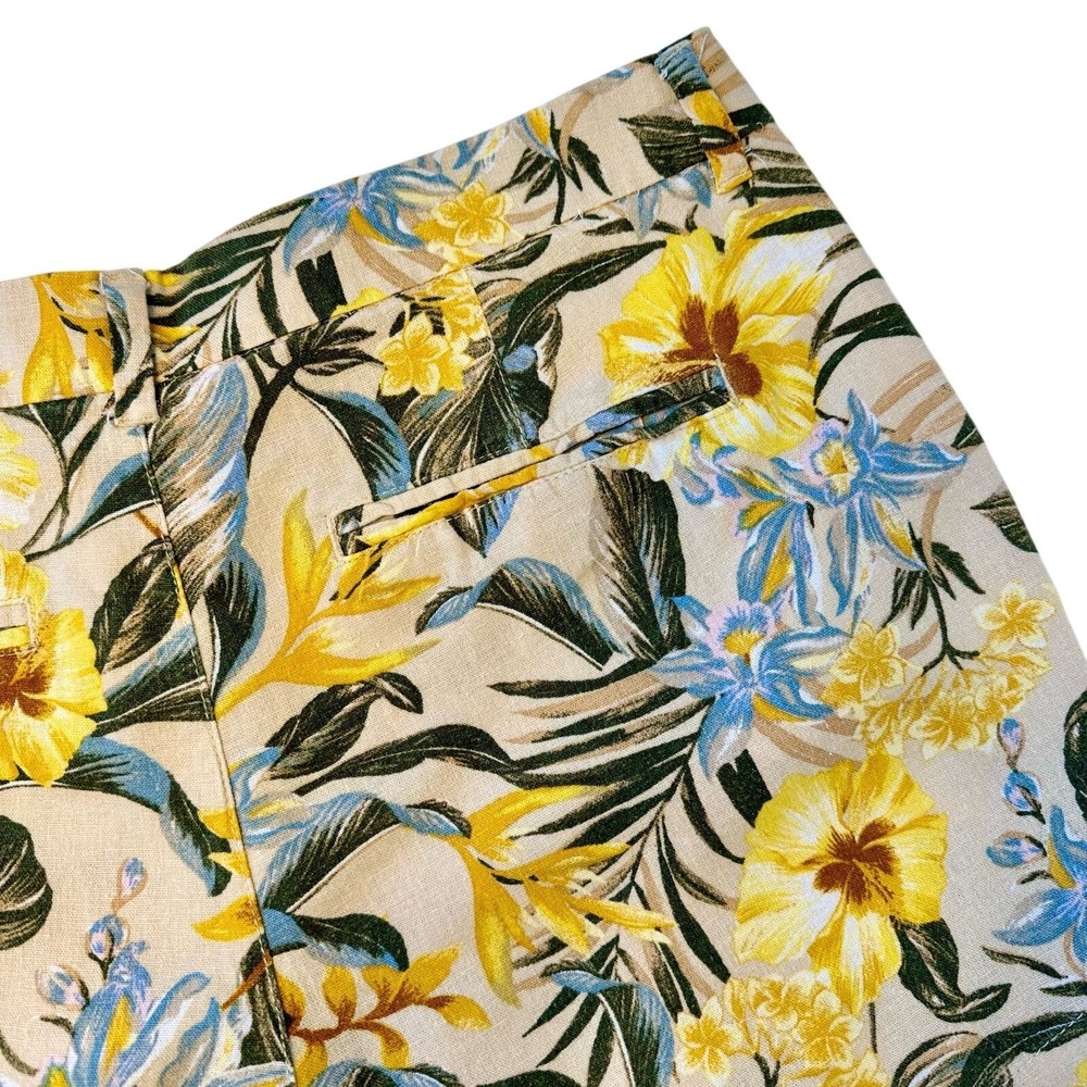 Old Navy Everyday Shorts Tropical Floral Print‎ Mid Rise Linen Blend Women 10 - Picture 6 of 8